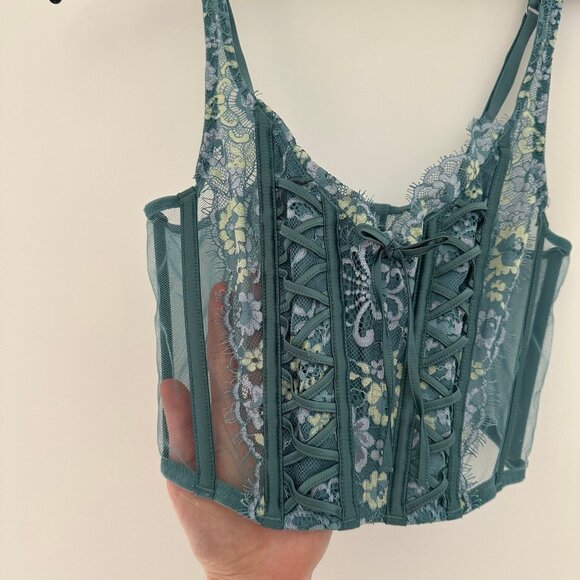 Victoria's Secret Lace Sheer Mesh Corset Top Size XS Romantic Bustier Lingerie - Picture 2 of 6